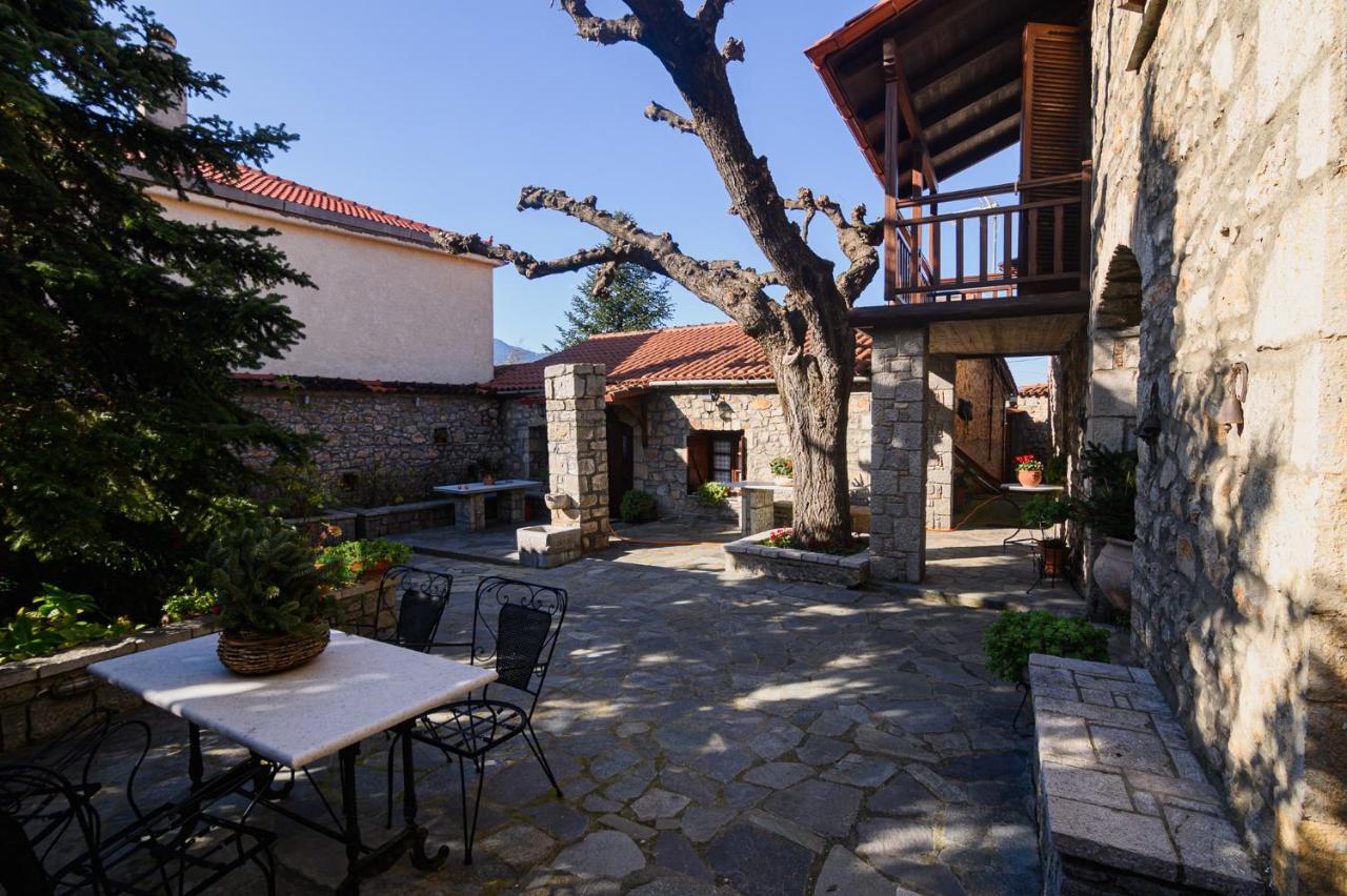 Guesthouse Karahalios ポルドロソス エクステリア 写真